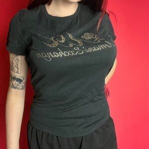 Black and gold rhinestone tee 🖤💛​​​​​​​​​​​​​​​​​​​​​